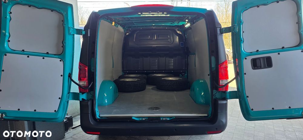 Mercedes-Benz Vito ExtraLong 2.0 114 CDI Automat 9-g Tronic - 31