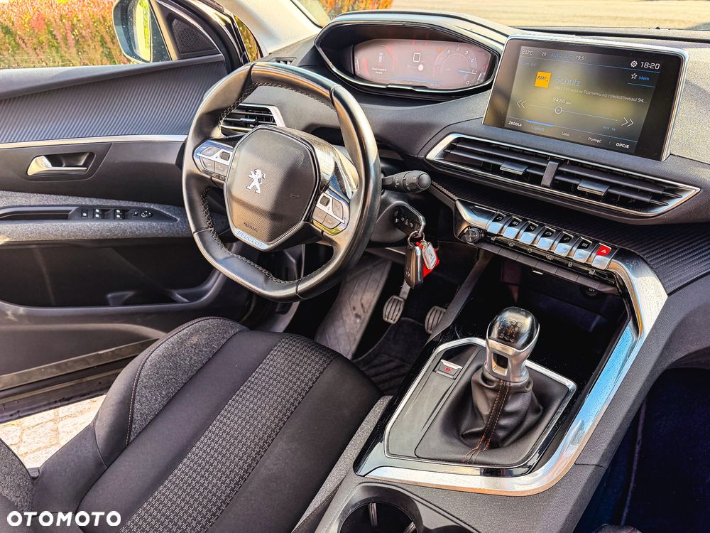 Peugeot 3008 PureTech 130 Stop & Start GPF Allure - 7