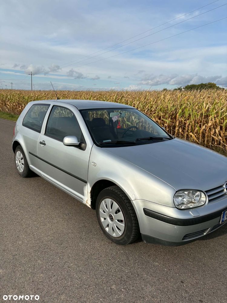 Volkswagen Golf 2002 photo 3