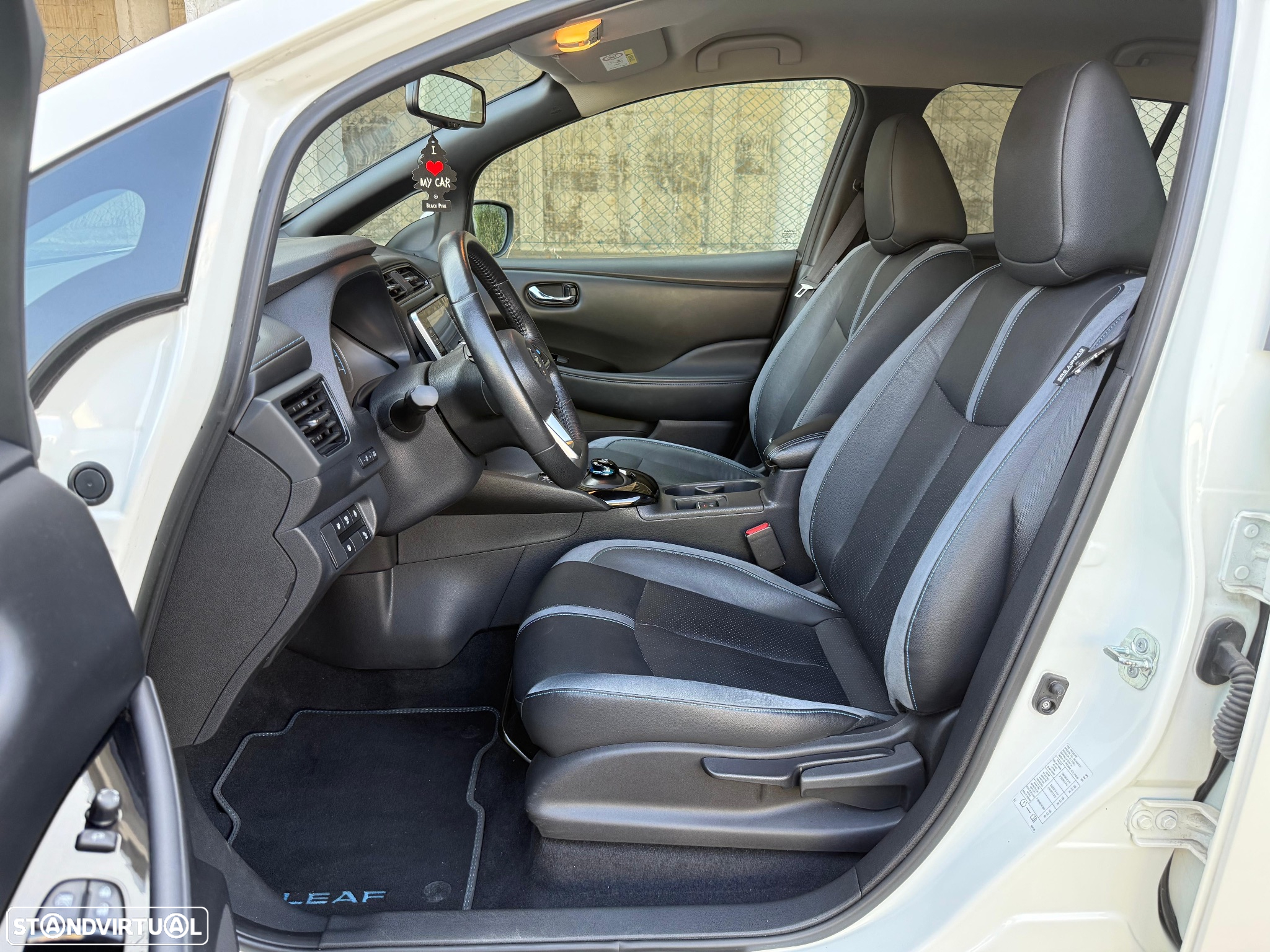 Nissan Leaf Tekna - 17