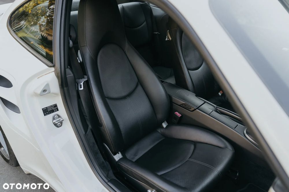 Porsche 911 Turbo Tiptronic S - 28