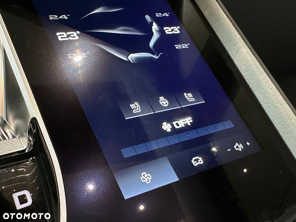 MG Cyberster 77kWh AWD Czarny Dach - 31