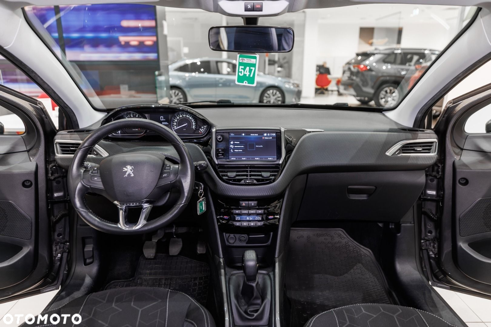 Peugeot 2008 - 6