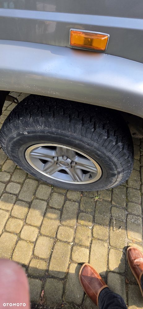 Jeep Cherokee - 5