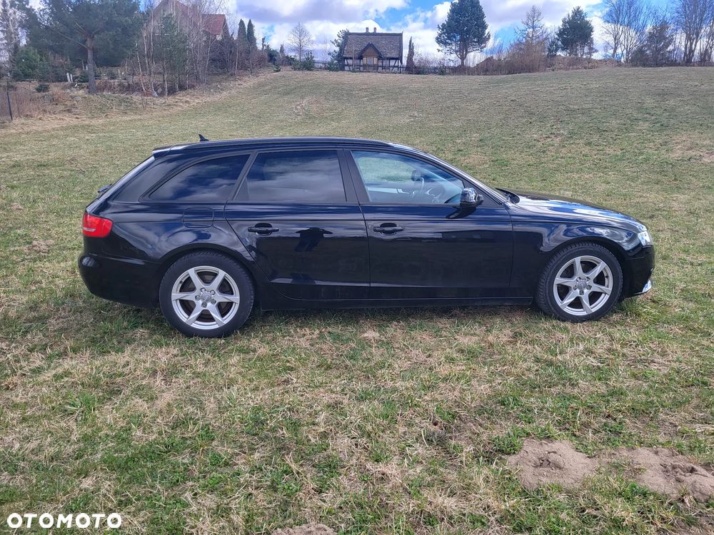 Audi A4 Avant - 5