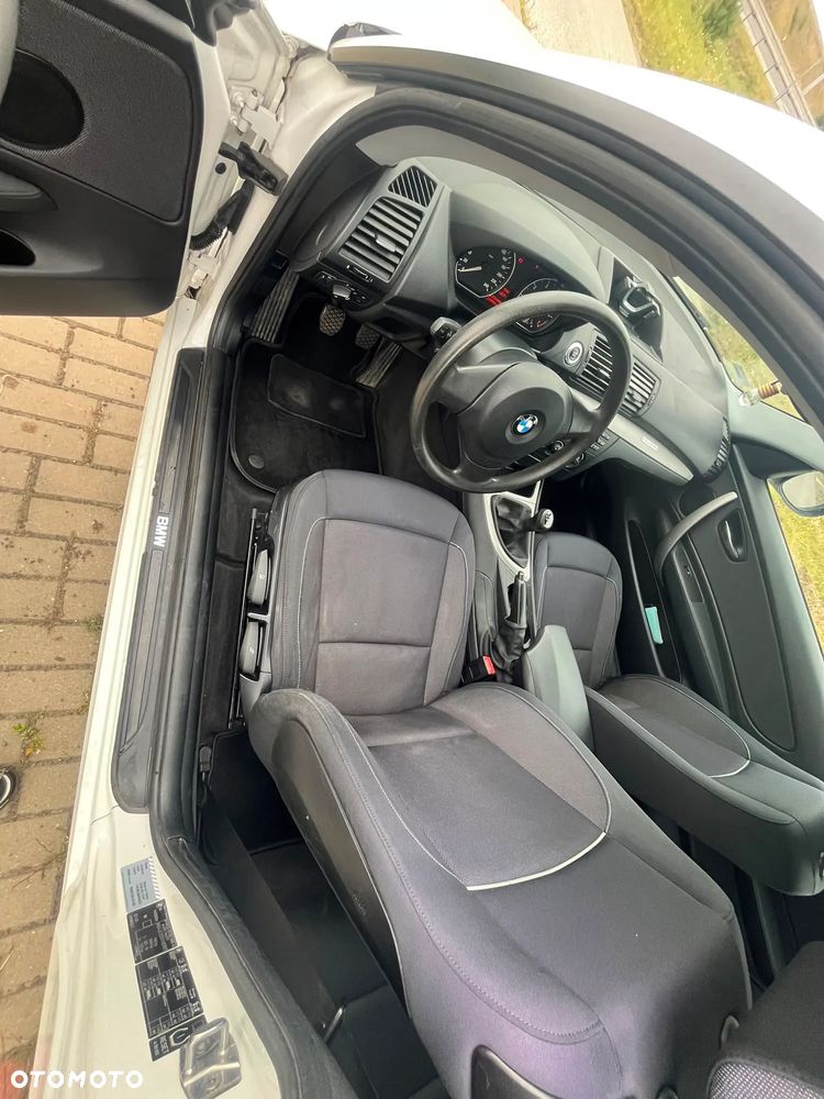 BMW Seria 1 116i - 10