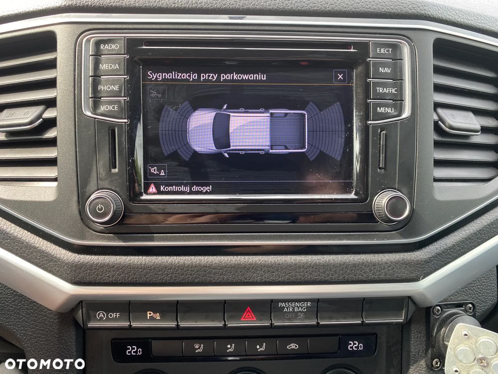 Volkswagen Amarok - 25