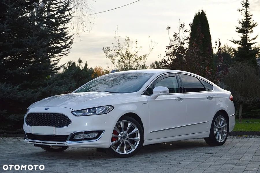 Ford Mondeo 2.0 EcoBoost Start-Stopp Autom Vignale - 8
