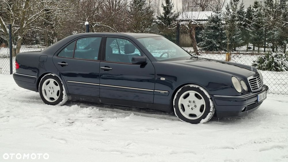 Mercedes-Benz Klasa E 430 Avantgarde - 28