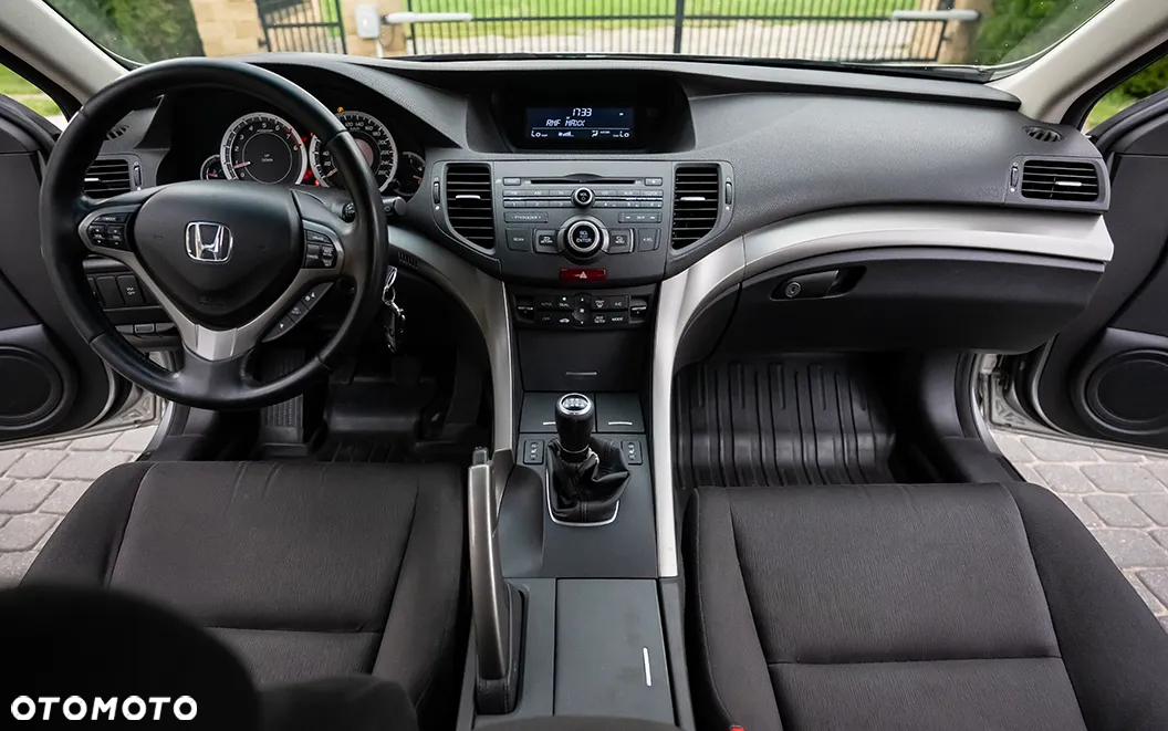 Honda Accord 2.0 Elegance - 26