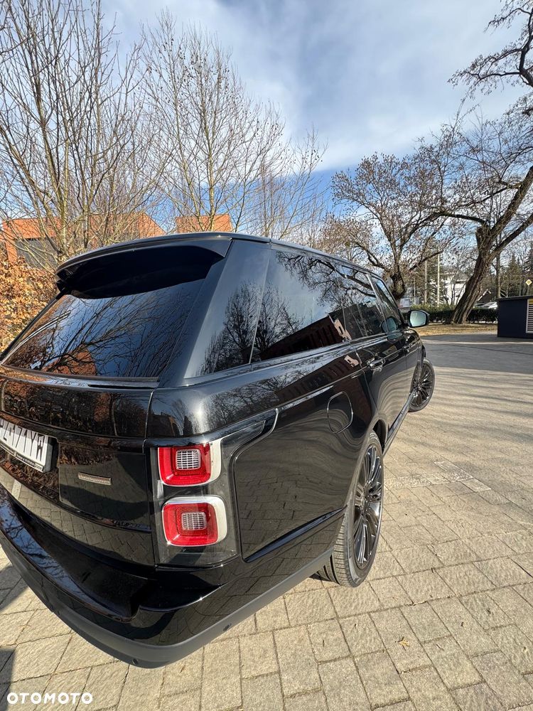 Land Rover Range Rover D300 Autobiography - 5