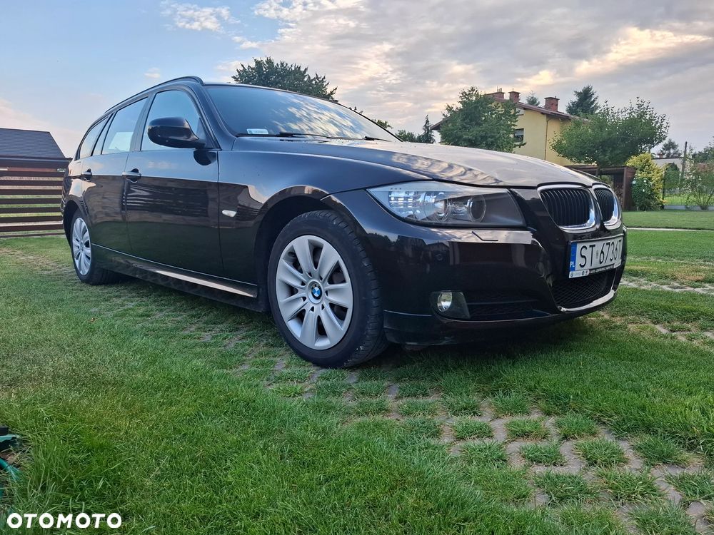 BMW Seria 3 318d - 2