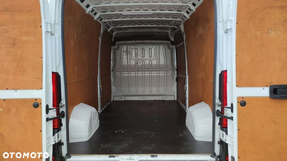 Opel Movano - 11