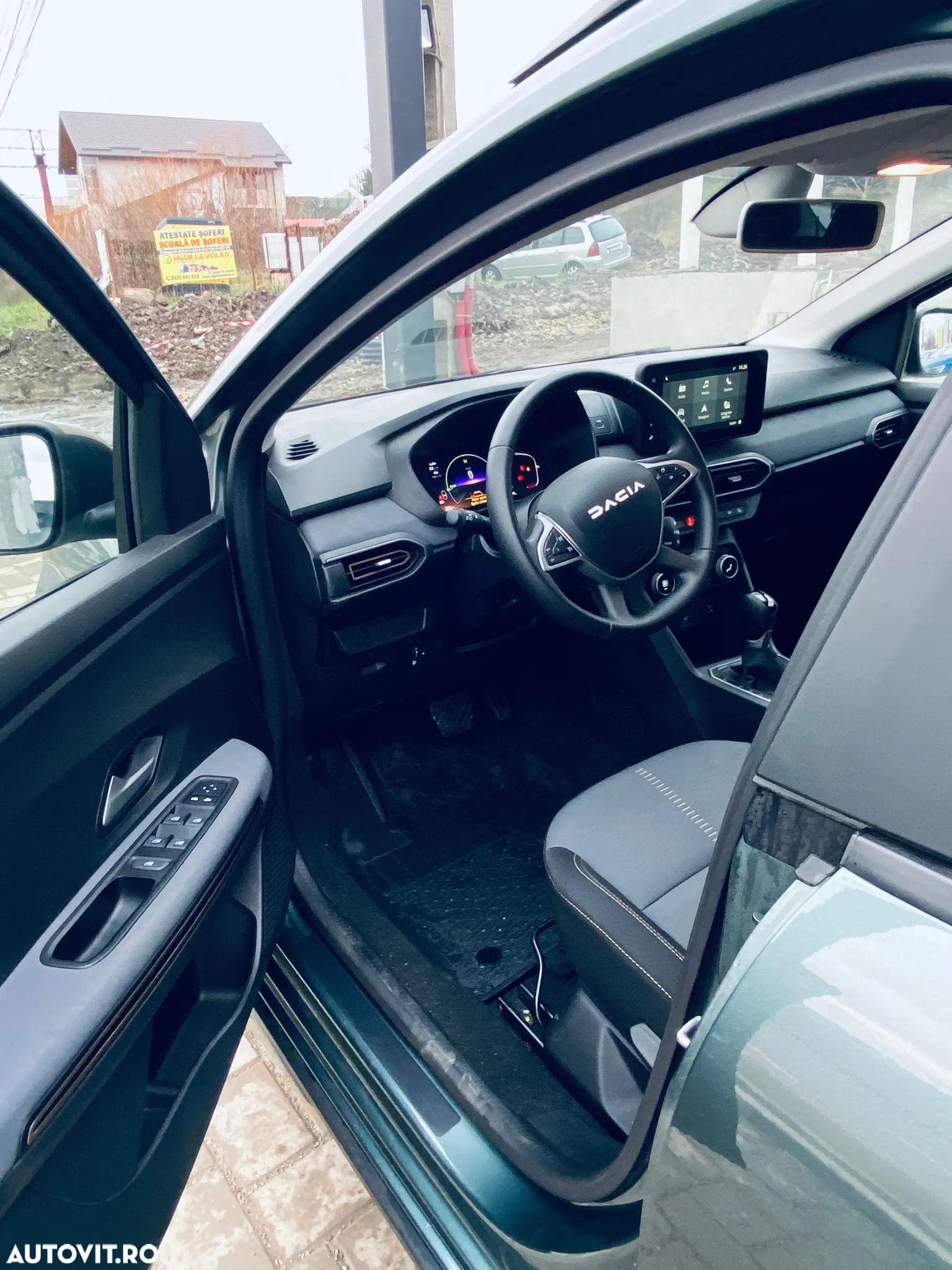 Dacia Jogger 7 locuri HEV 140 Extreme - 12