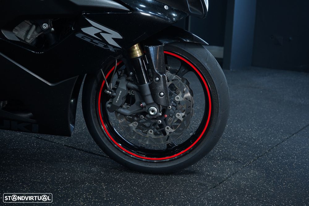 Suzuki GSX-R K5 - 10
