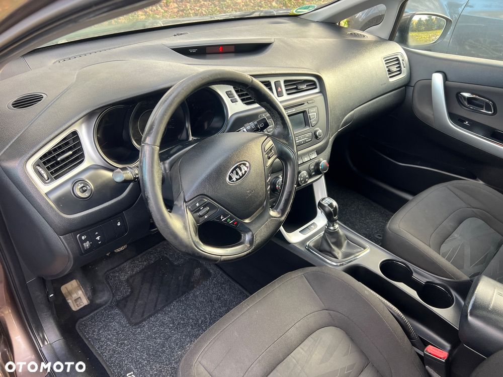 Kia Ceed 1.4 CVVT Edition 7 - 15