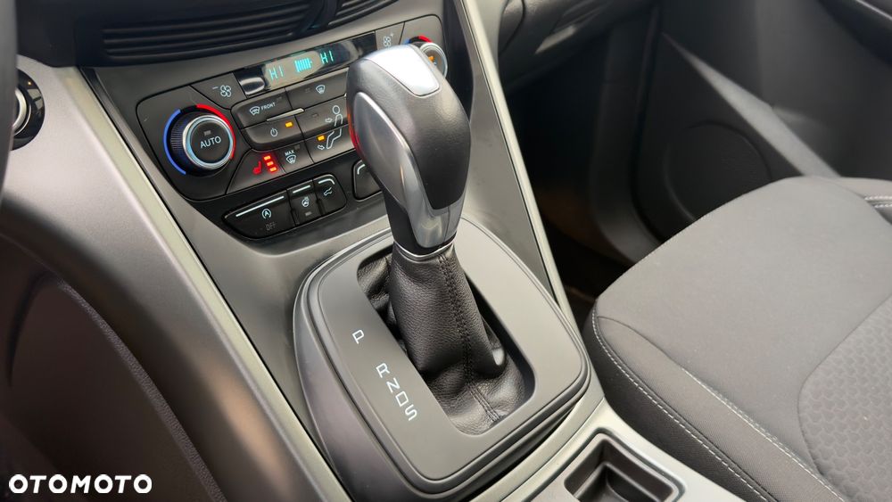 Ford Kuga 1.5 EcoBoost 4x4 Titanium - 17