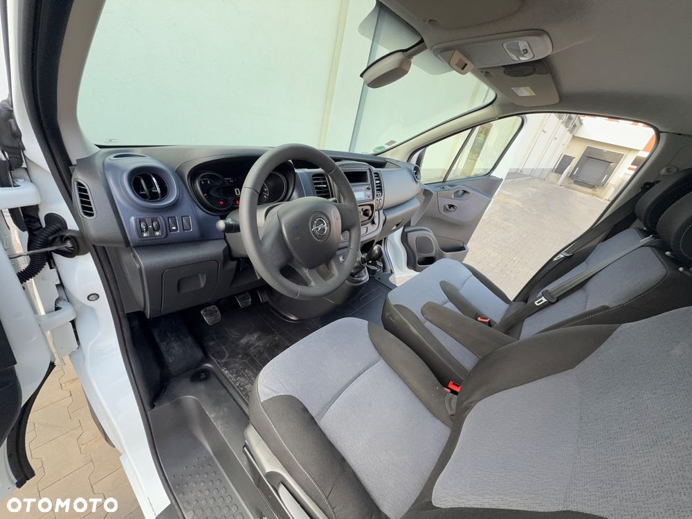 Opel Vivaro Trafic Primastar - 7