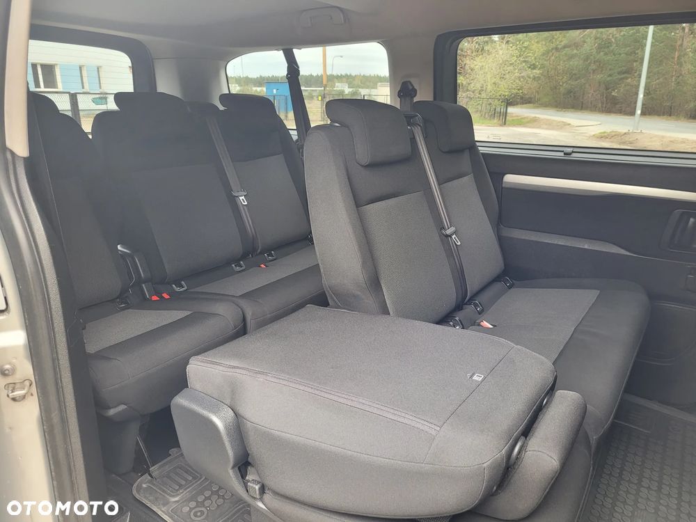 Peugeot Traveller 2.0 BlueHDi Long Business - 15