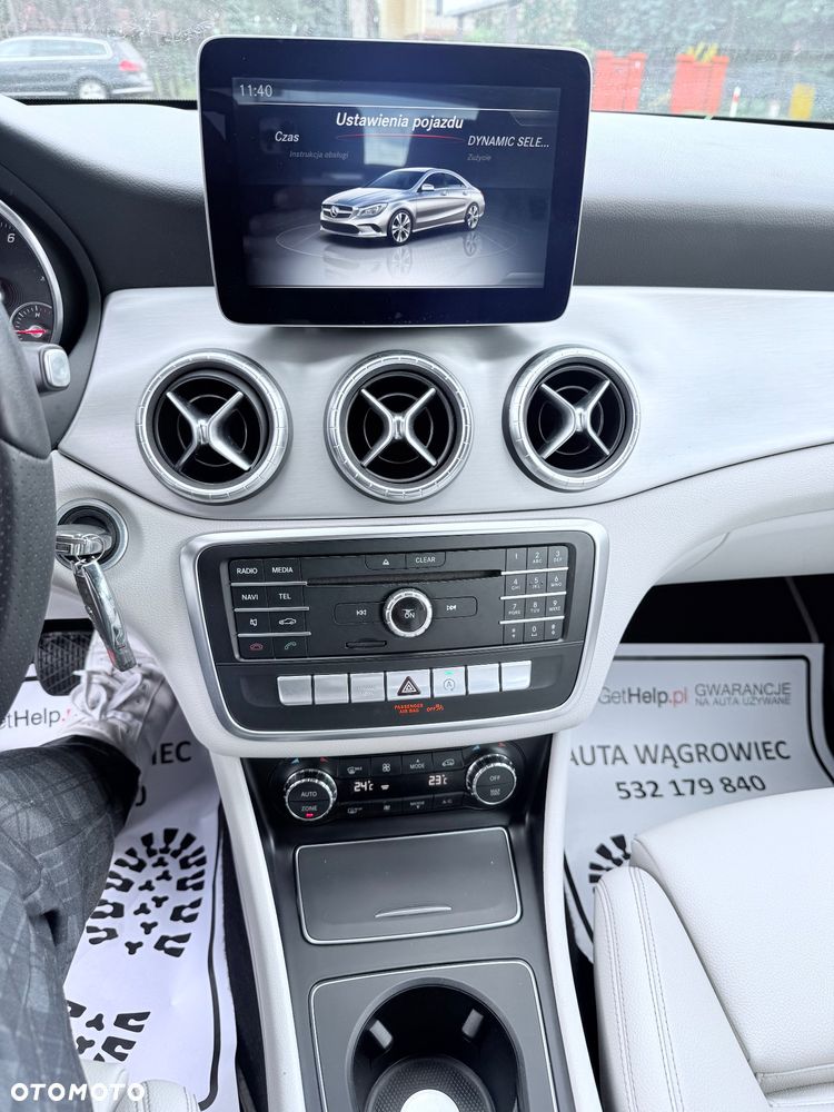 Mercedes-Benz CLA 250 7G-DCT AMG Line - 6