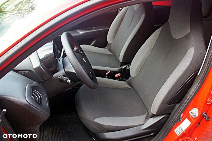 Toyota Aygo x - 17