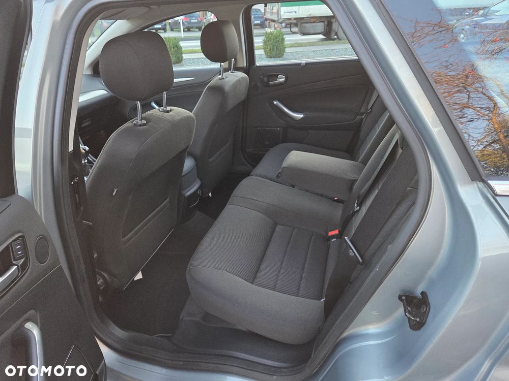 Ford Mondeo 2.0 TDCi Titanium S - 17