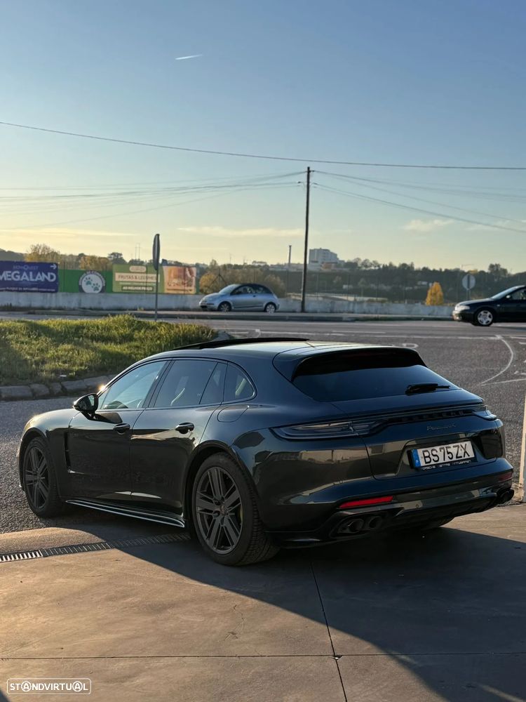 Porsche Panamera Sport Turismo 4 E-Hybrid Platinum Edition PDLS - 11