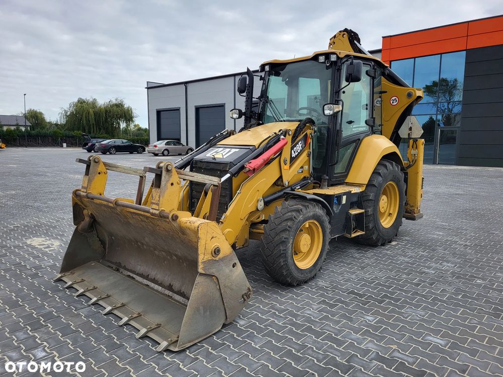 Caterpillar 428F2 / stan idealny /