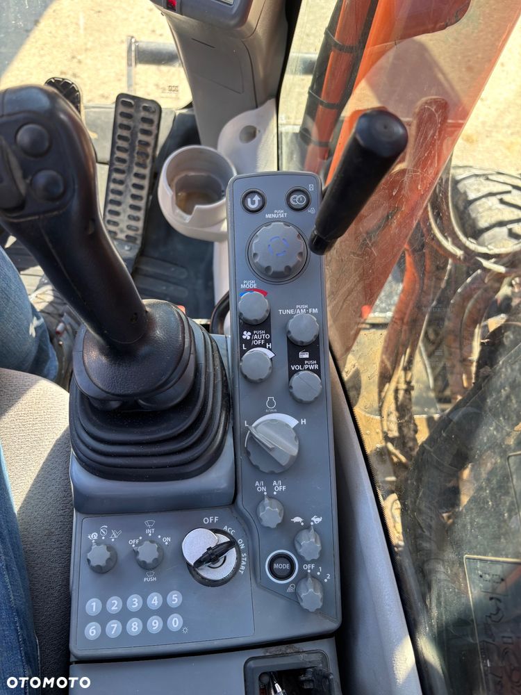 Hitachi ZX 170 W-6 ZAXIS - 13