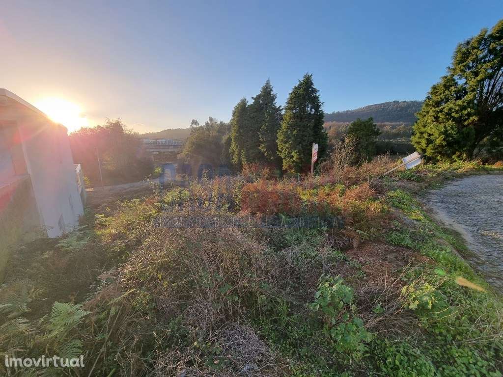 Terreno de construção em Lama - Barcelos - Grande imagem: 3/7