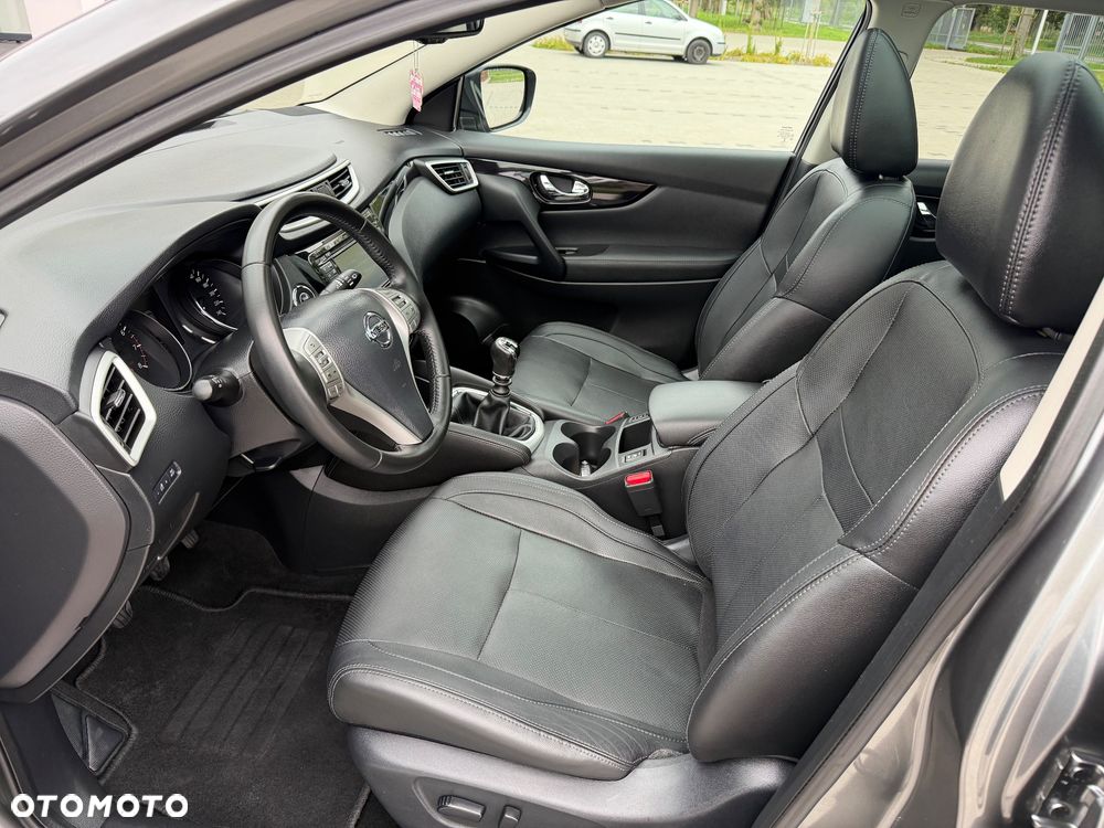 Nissan Qashqai 1.6 DIG-T 360 - 18