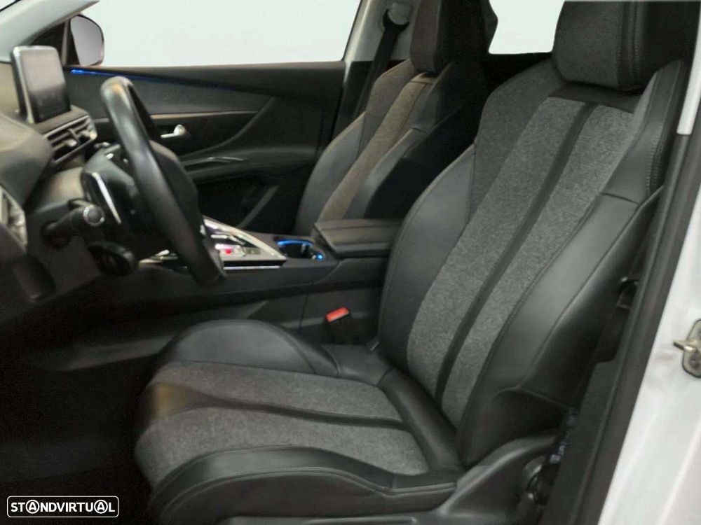 Peugeot 5008 1.5 BlueHDi Allure EAT8 - 15