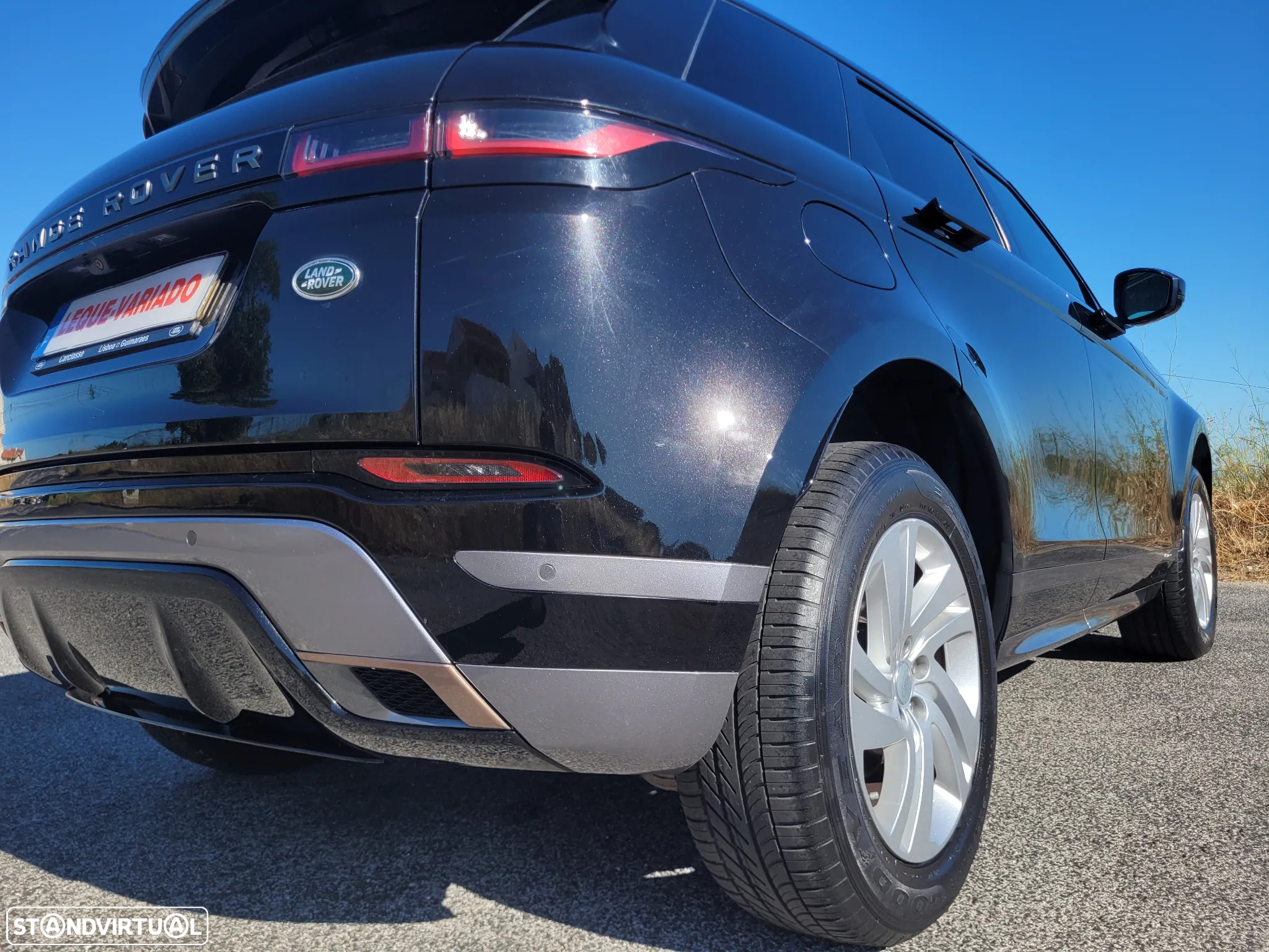 Land Rover Range Rover Evoque 2.0 D150 AWD R-Dynamic S Auto - 11