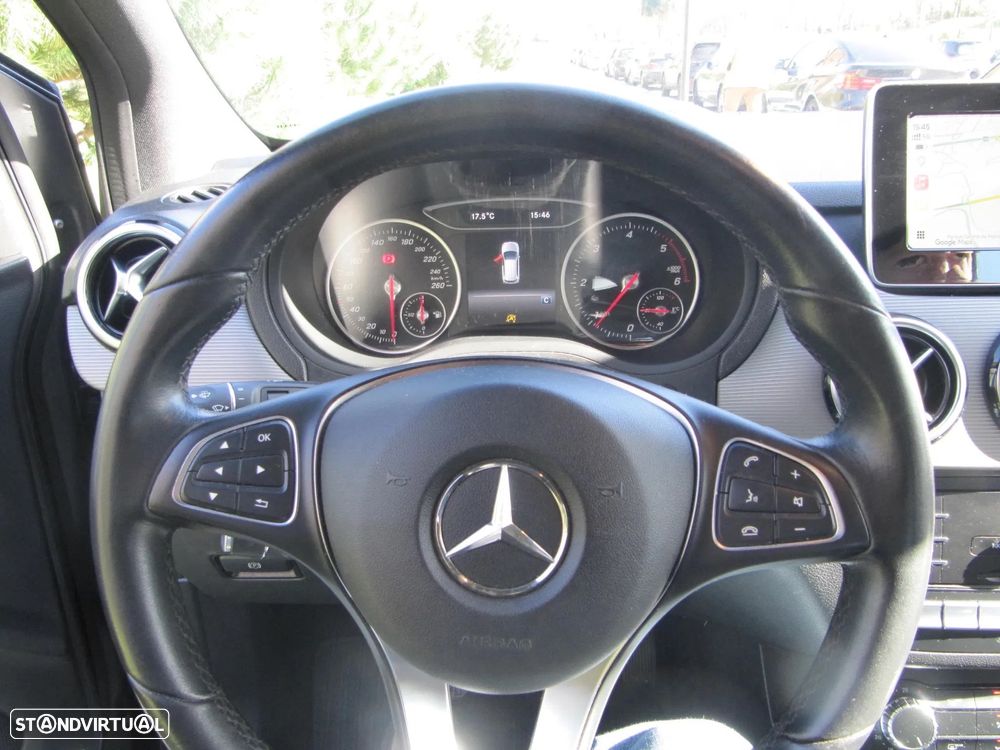 Mercedes-Benz B 180 d Urban - 3