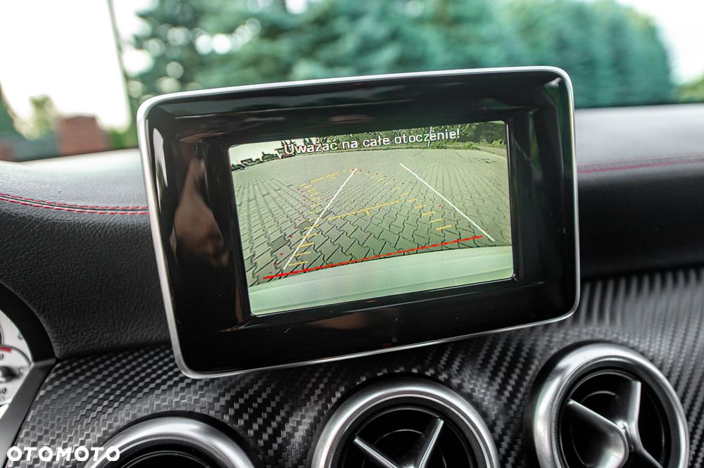 Mercedes-Benz Klasa A 250 4Matic 7G-DCT AMG Line - 28