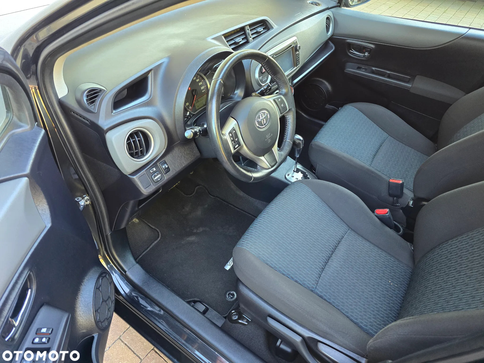 Toyota Yaris 1.33 VVT-i Multi Mode Life - 5