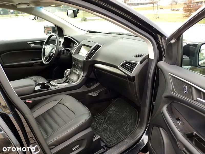 Ford Edge - 25