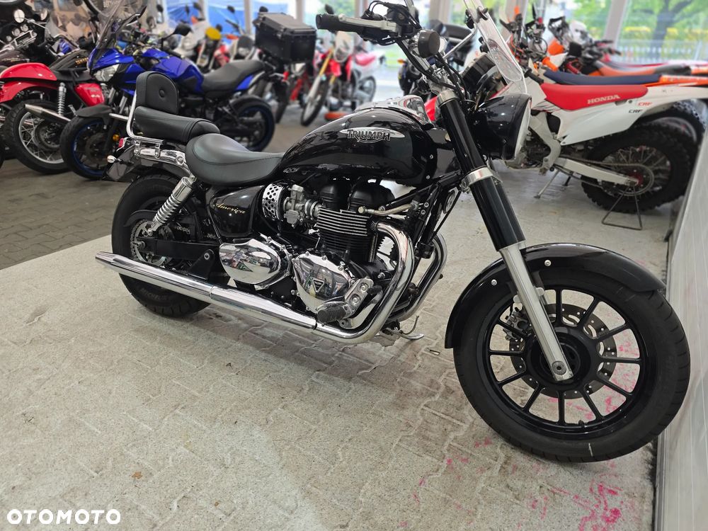 Triumph America - 28