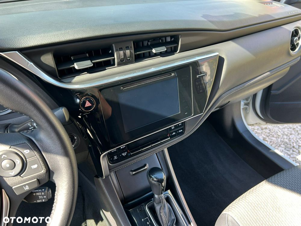 Toyota Corolla 1.6 Premium MS EU6 - 12