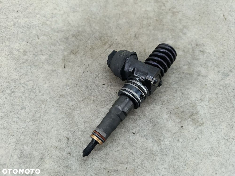 POMPOWTRYSK SKODA OCTAVIA II 038130073AG 0414720215  BOSCH 1.9 TDI - 10