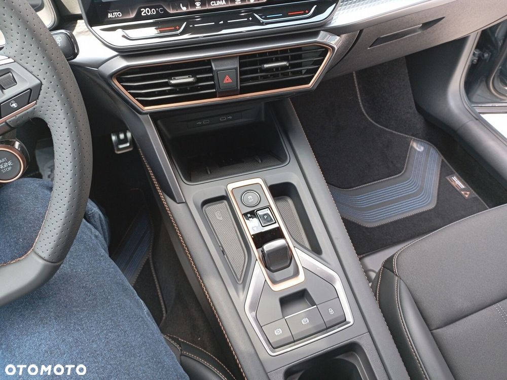 Cupra Formentor 1.5 eTSI mHEV DSG - 15