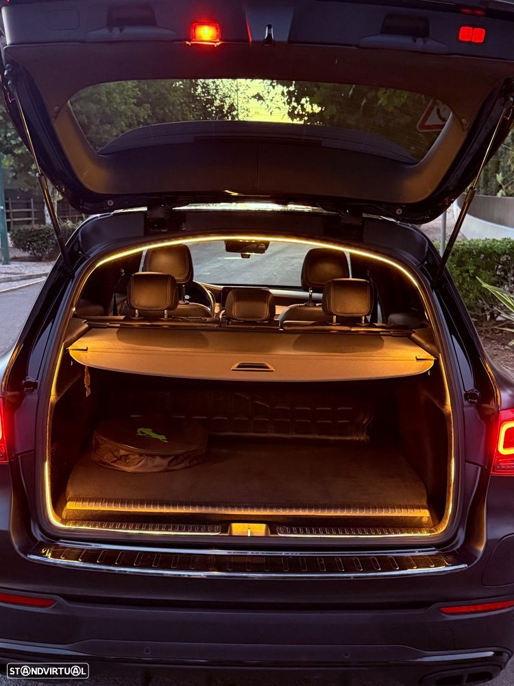 Mercedes-Benz GLC 300 de 4Matic 9G-TRONIC AMG Line - 25