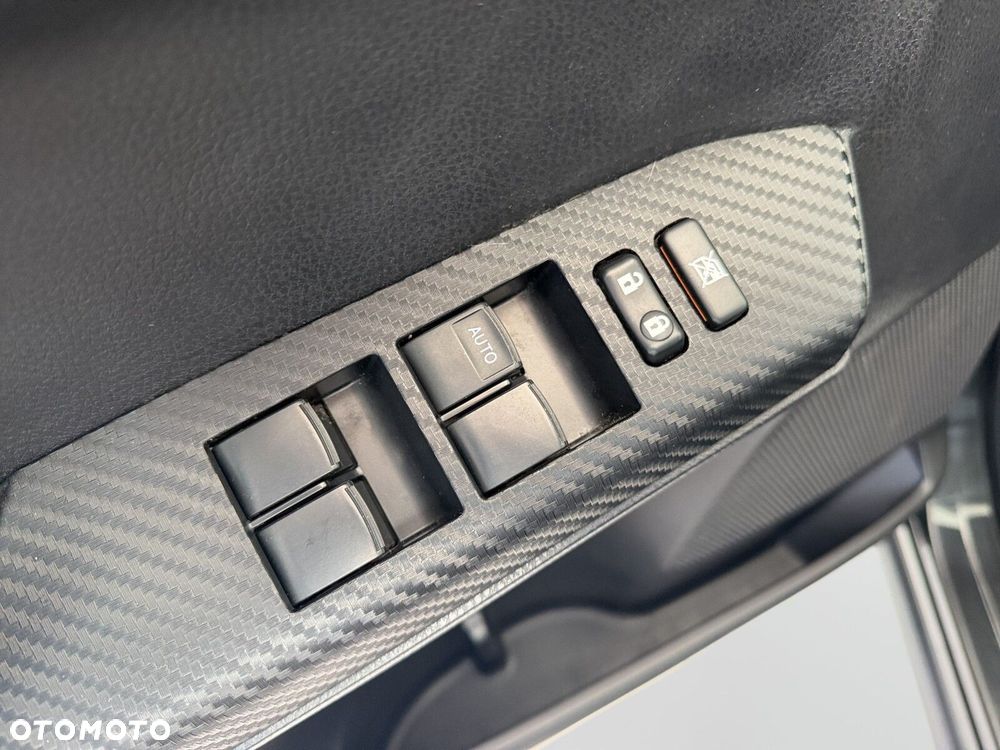 Toyota RAV4 - 13