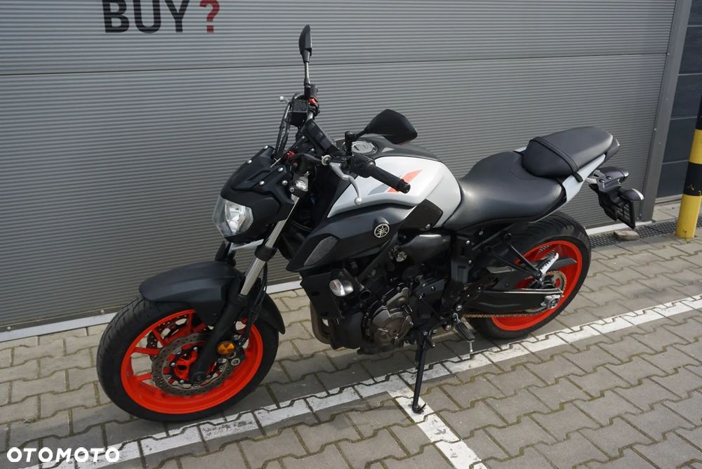 Yamaha MT - 11