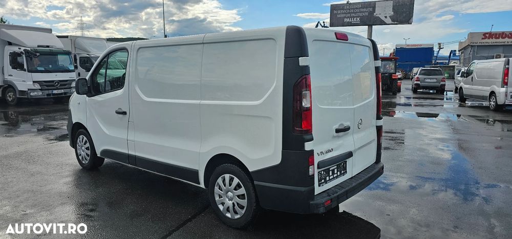 Opel Vivaro - 4