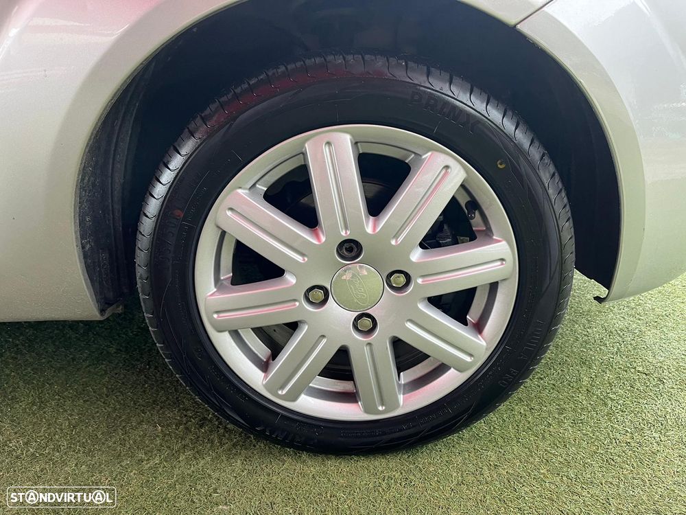 Ford Fiesta 1.4 TDCi Ghia Durashift - 10