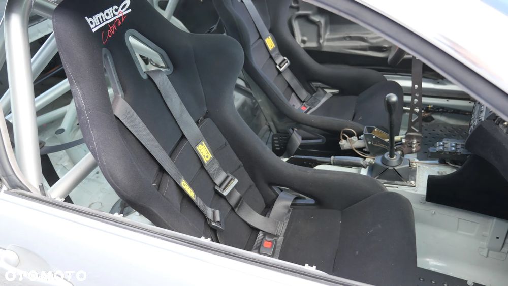 BMW Seria 3 330Ci - 20