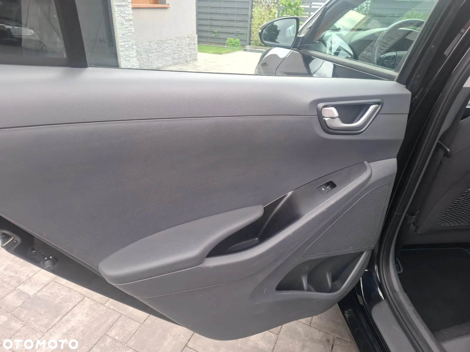 Hyundai IONIQ electric Premium - 9