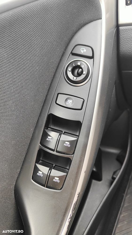 HYUNDAI i30 2014 — imagine 13