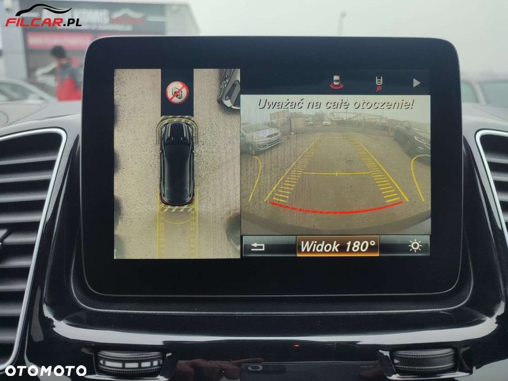 Mercedes-Benz GLE - 15